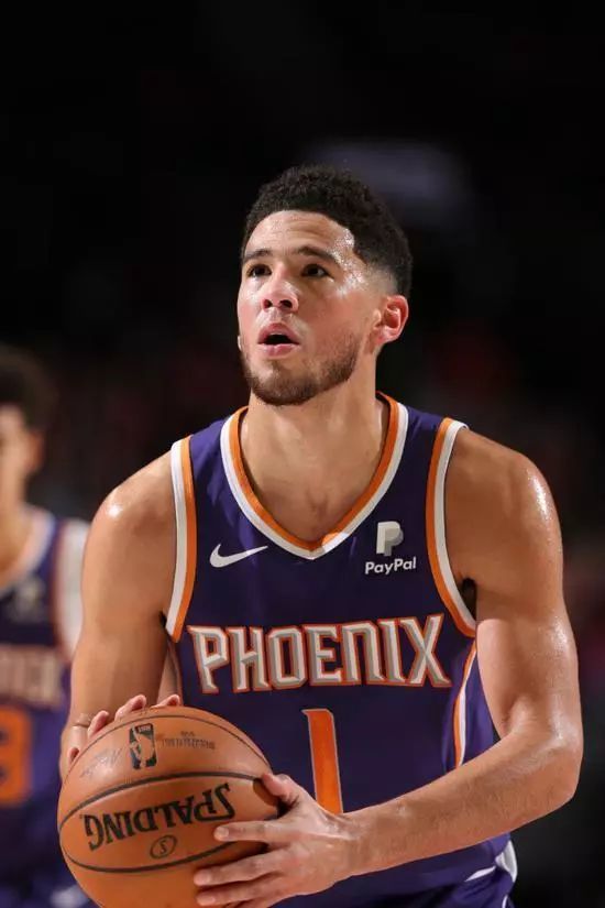 转折点！夏洛特黄蜂防线松动，德甲转会期攻防权衡，震撼外界，球探报告显示潜力的简单介绍-爱游戏体育