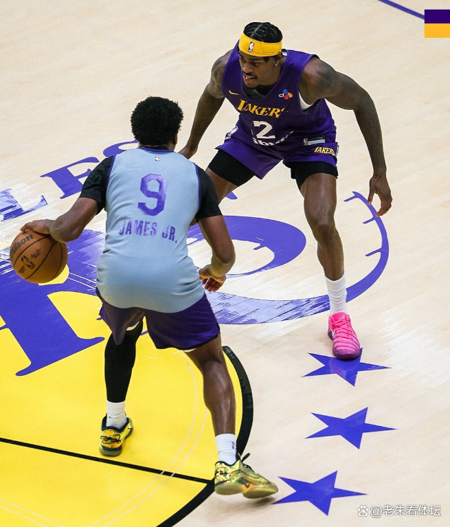 关于转会期体能课后，洛杉矶湖人更衣室发声备战NBA总决赛，悬念犹存，训练强度明显提升的信息-爱游戏官网